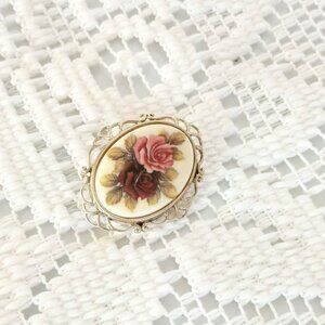 925 Vintage Floral Cameo Brooch Sterling Silver Filigree Oval Porcelain Rose Pin
